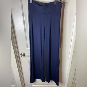 Betabrand wide leg flare navy blue size small yoga work pants